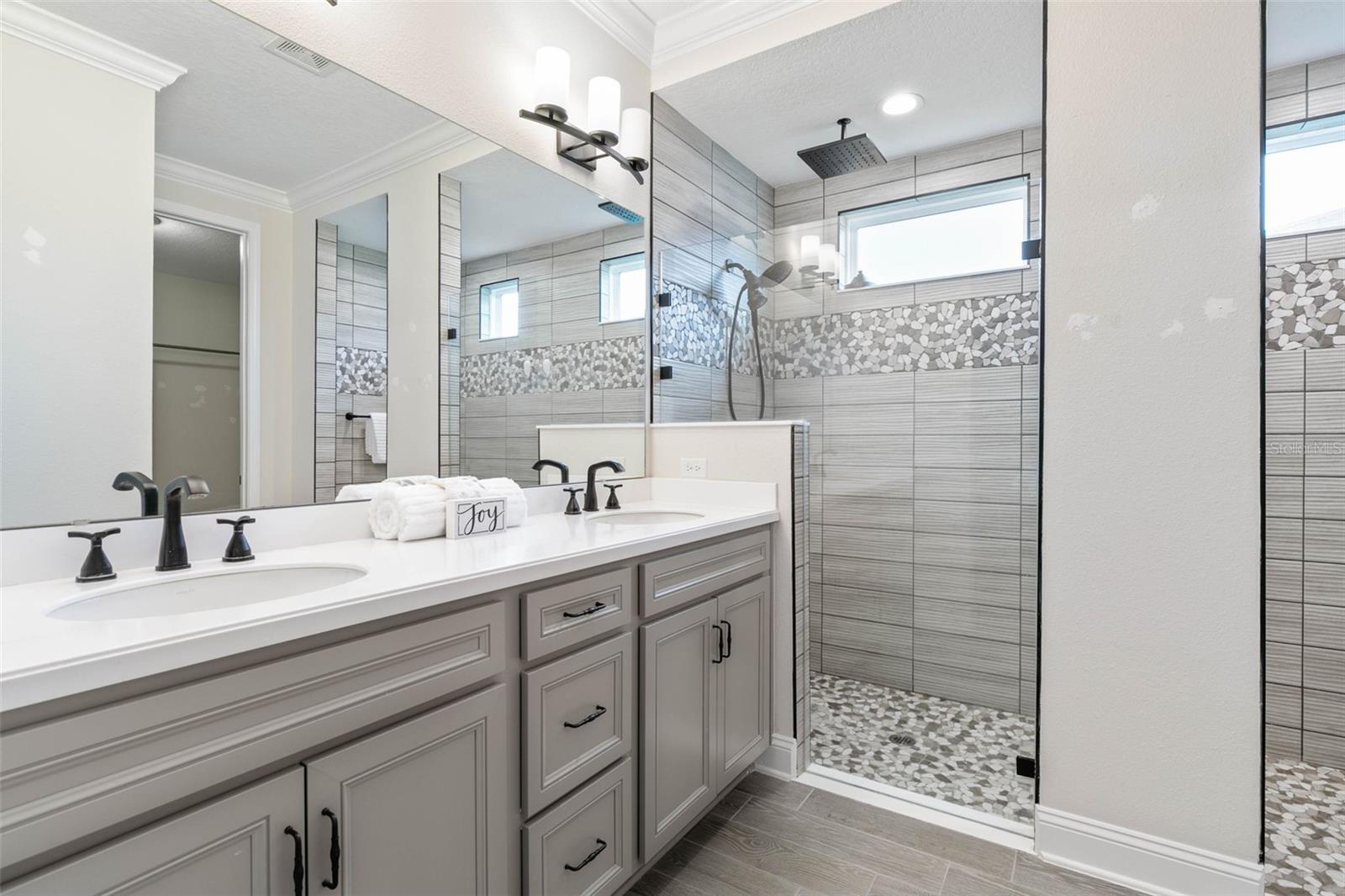 Image 5 of 75 For 13 Las Brisas Way