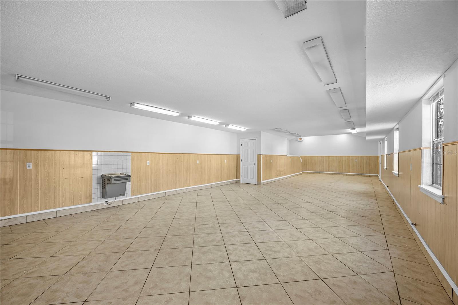 Image 39 of 56 For 35 Cinnamon Street