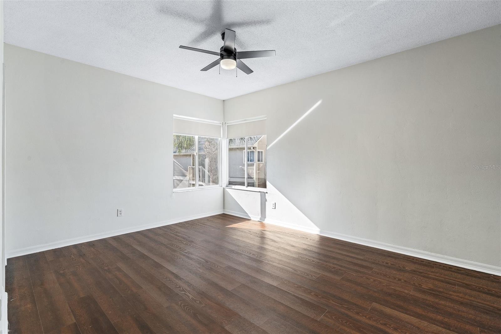 Image 42 of 87 For 39 Magnolia Drive S 39