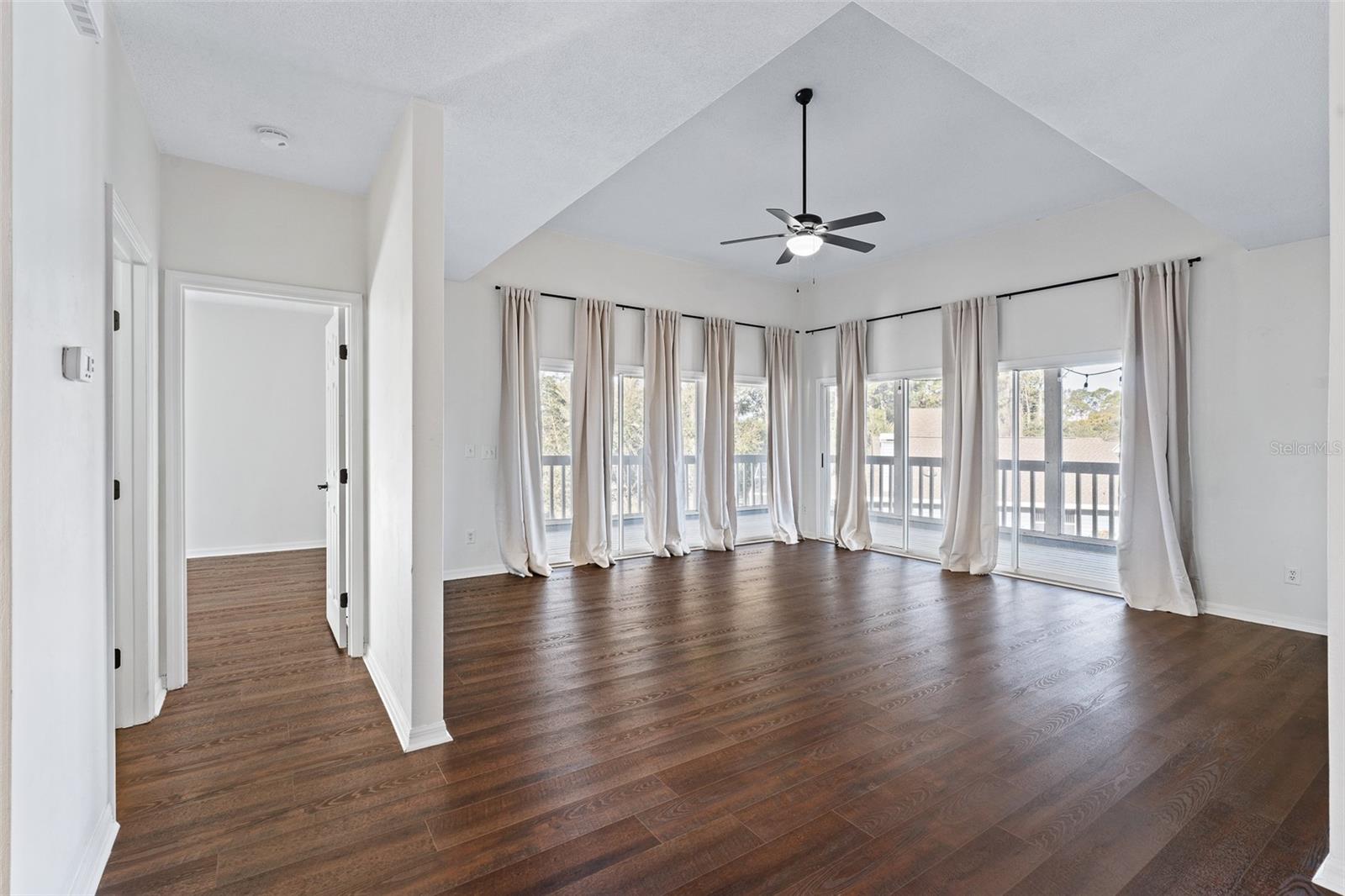 Image 8 of 87 For 39 Magnolia Drive S 39