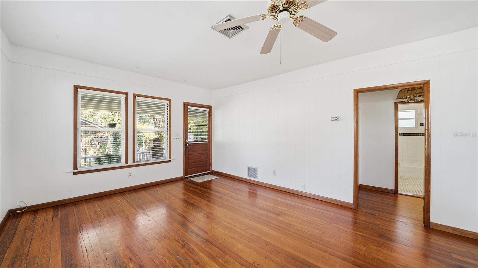 Image 15 of 65 For 17 Aviles Drive