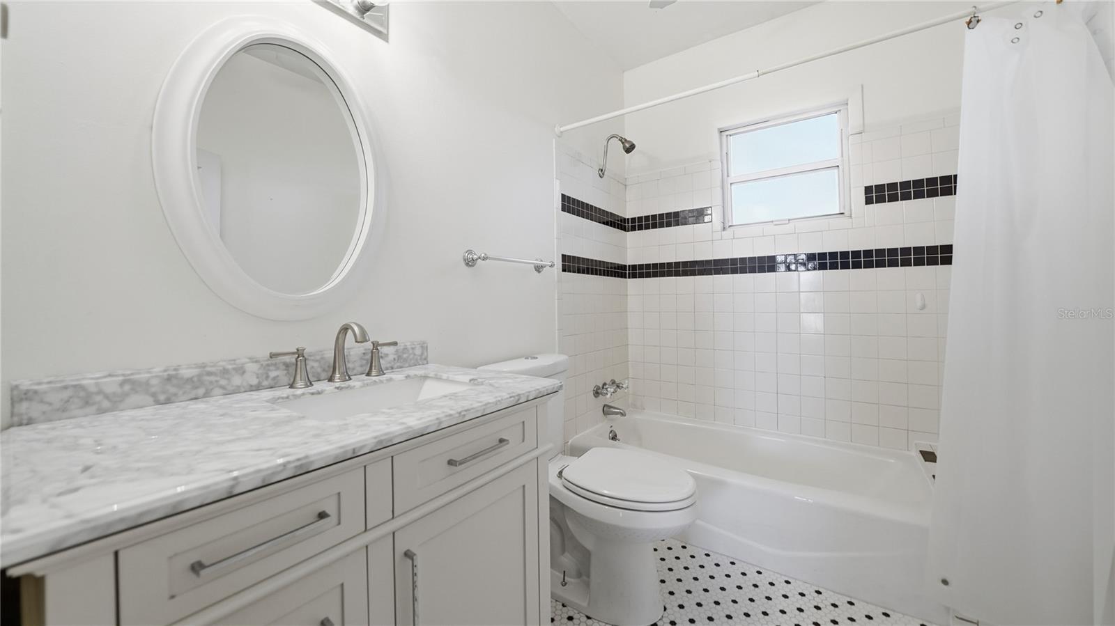 Image 18 of 65 For 17 Aviles Drive