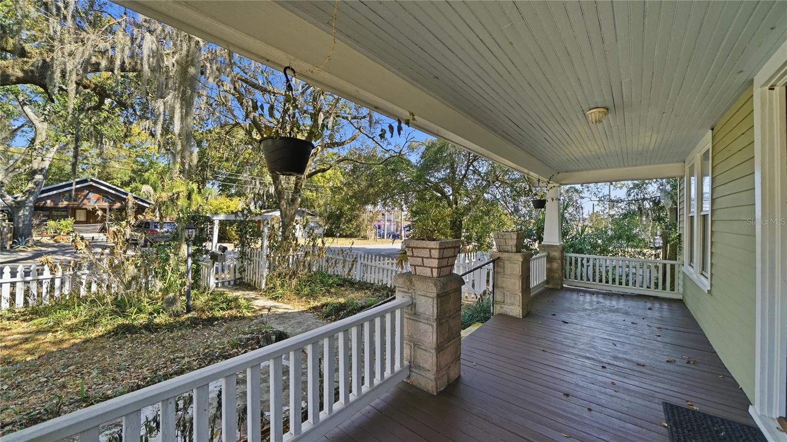 Image 4 of 65 For 17 Aviles Drive