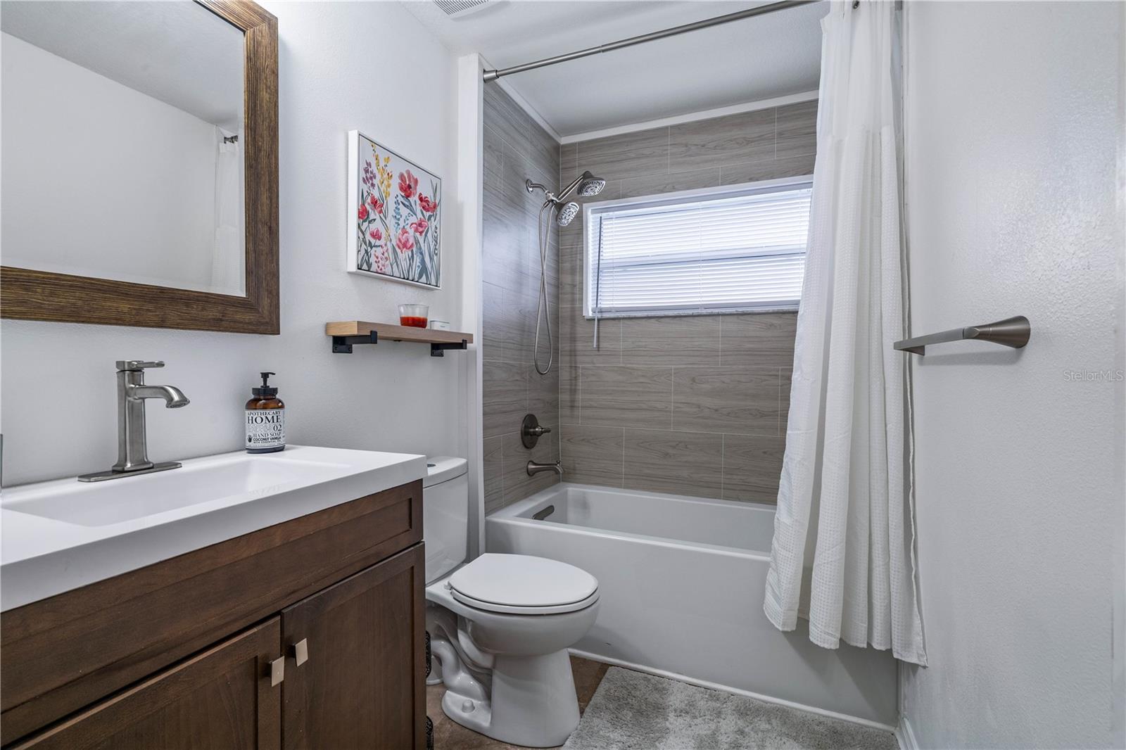 Image 27 of 51 For 55 Westgrill Drive