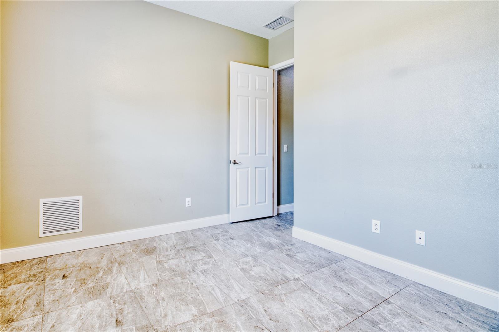 Image 39 of 65 For 15 Dogwood Terrace