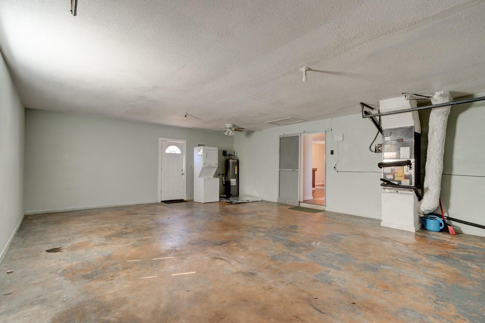 Image 11 of 27 For 888 Coquina Drive