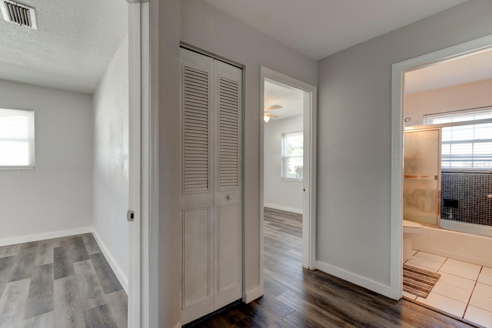 Image 12 of 27 For 888 Coquina Drive