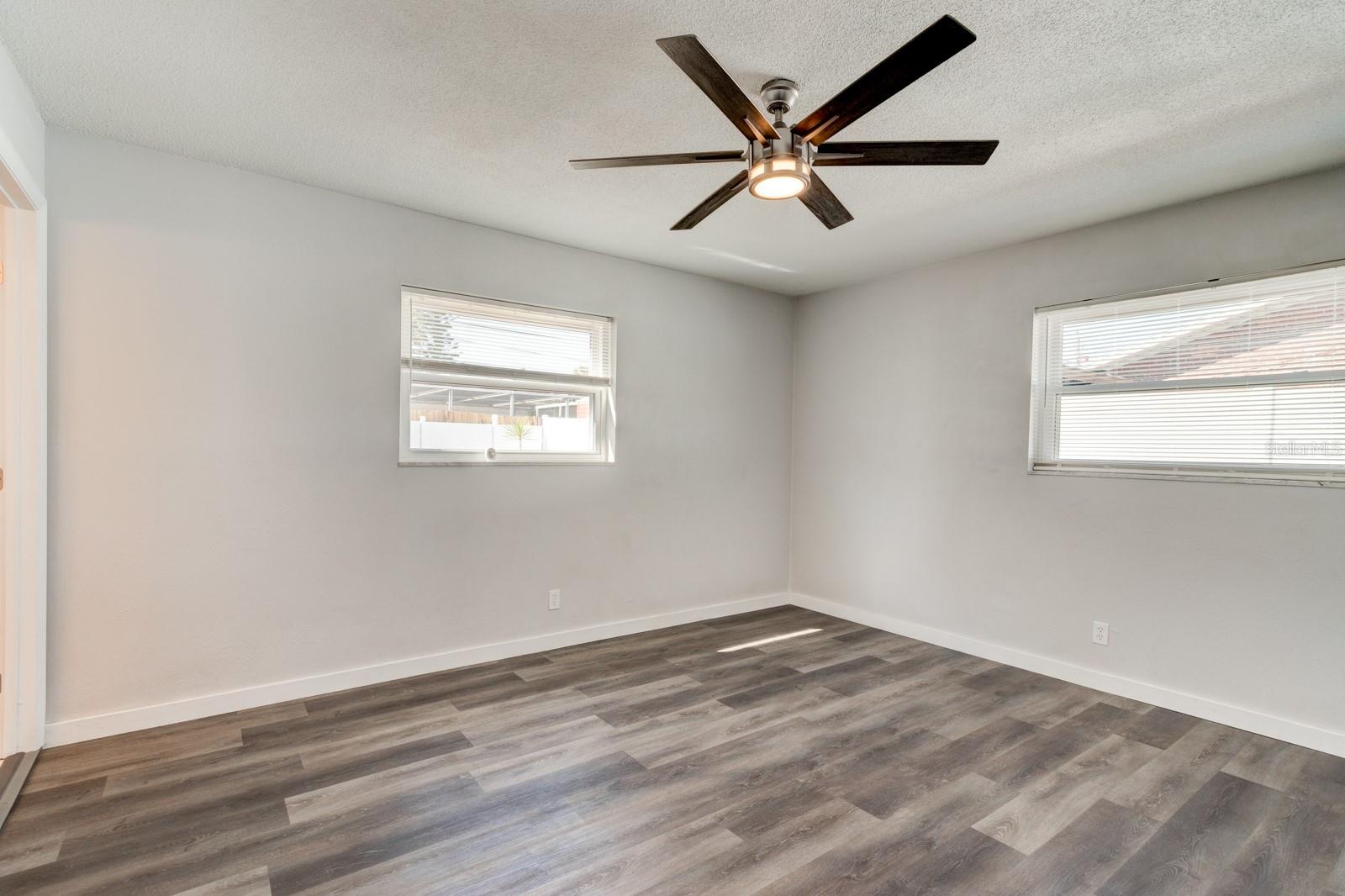 Image 13 of 27 For 888 Coquina Drive