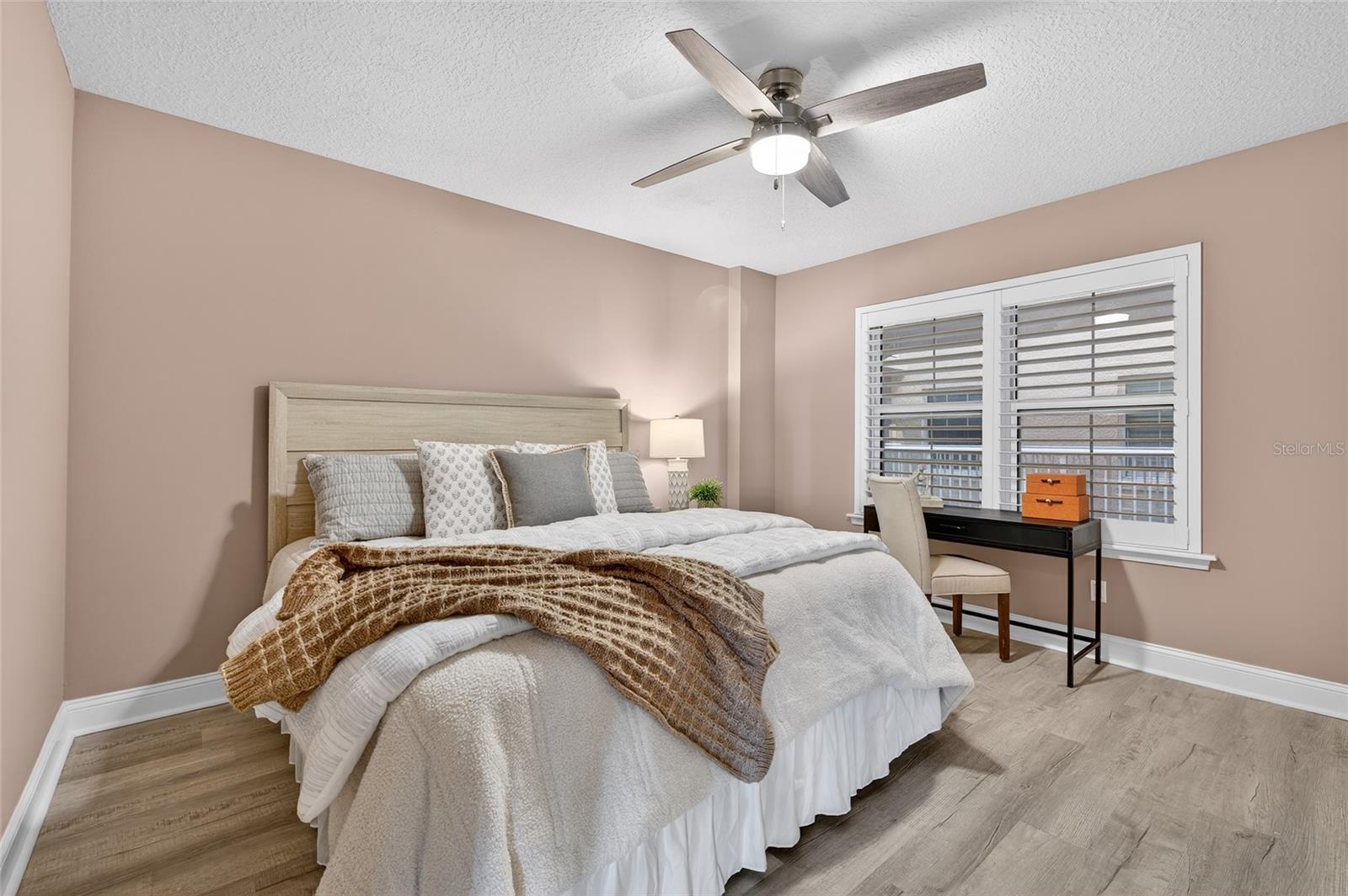 Image 16 of 53 For 4670 Links Village Drive A304