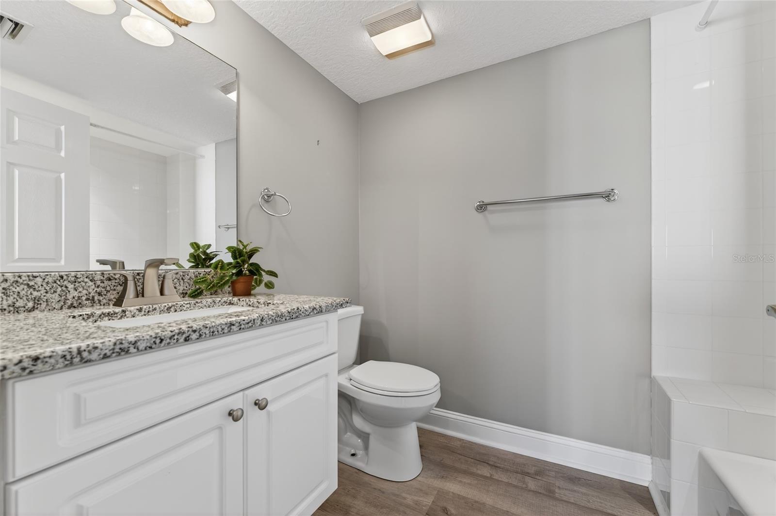 Image 19 of 53 For 4670 Links Village Drive A304