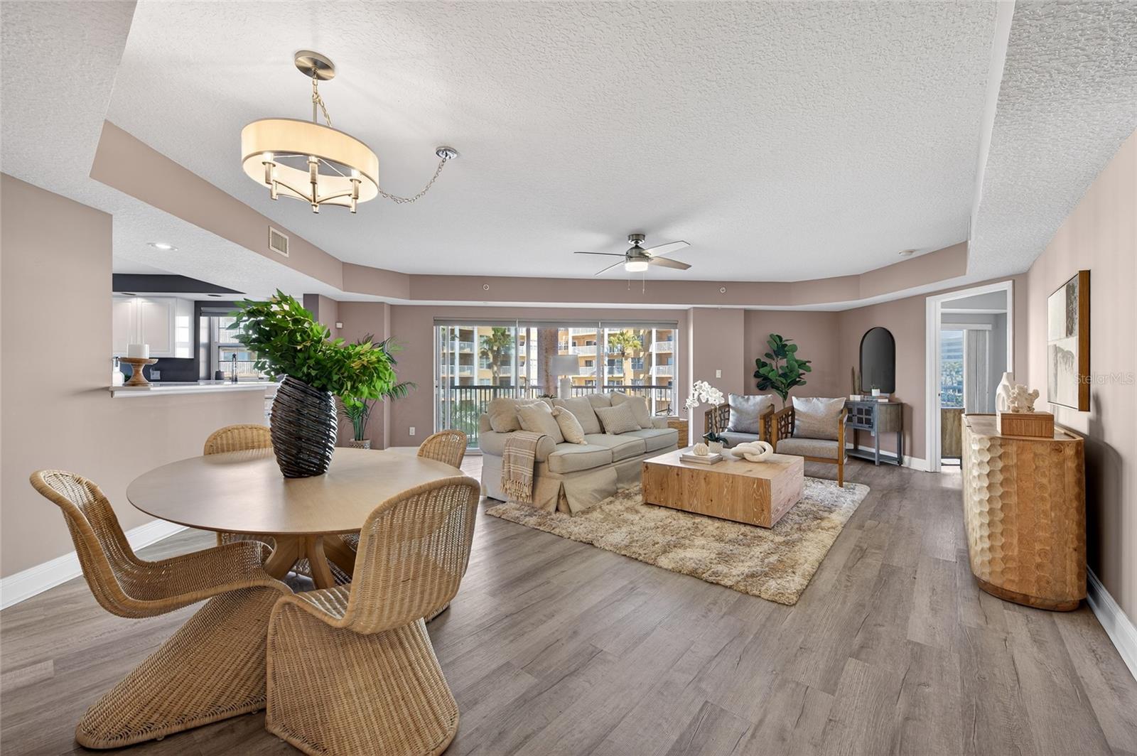 Image 4 of 53 For 4670 Links Village Drive A304