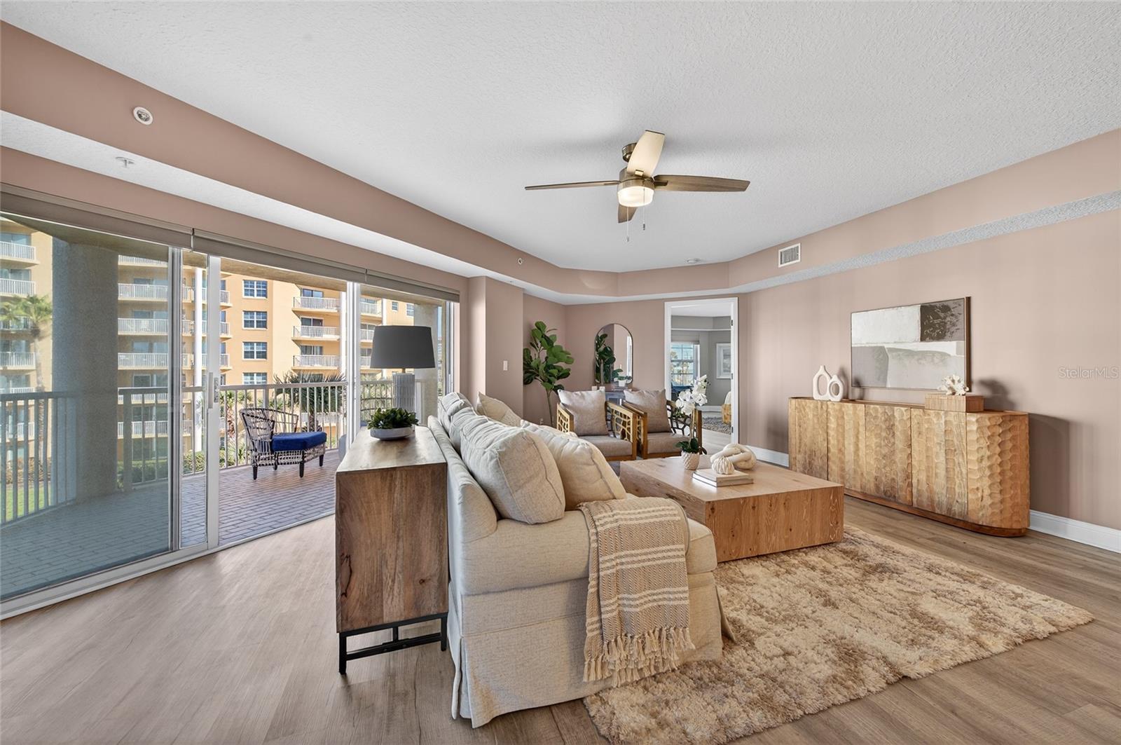 Image 5 of 53 For 4670 Links Village Drive A304