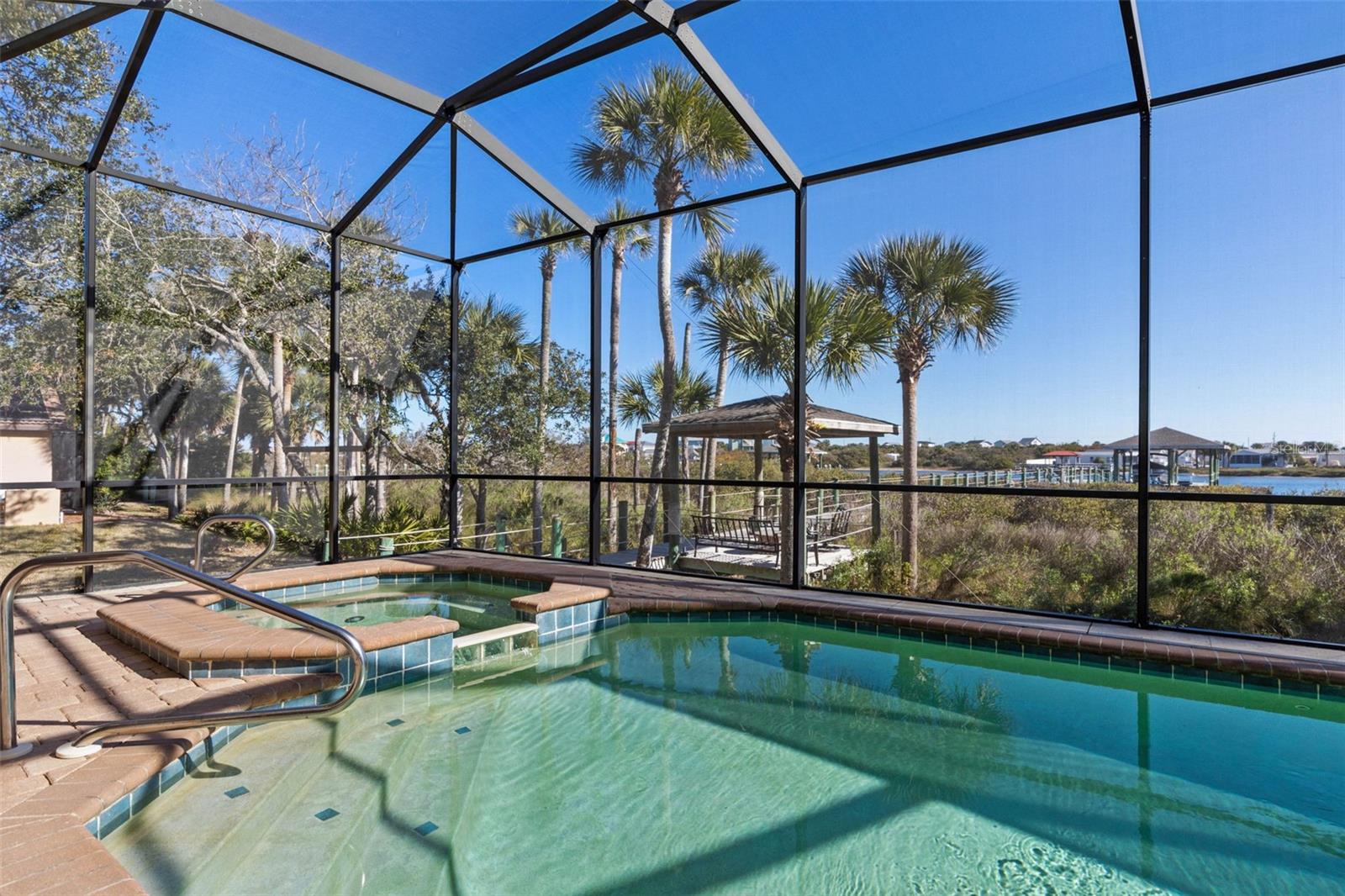 Image 16 of 97 For 11 Riverwalk Drive