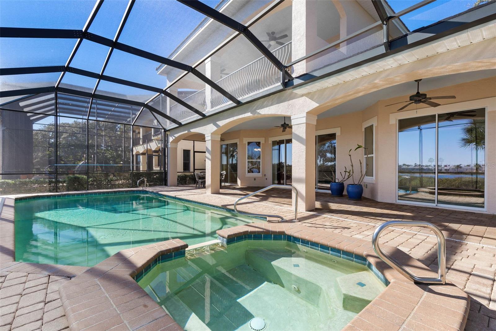 Image 18 of 97 For 11 Riverwalk Drive