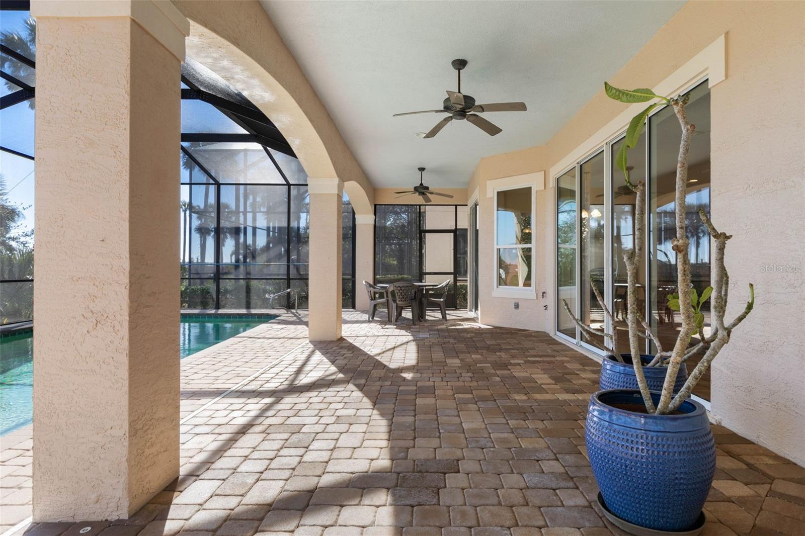 Image 21 of 97 For 11 Riverwalk Drive