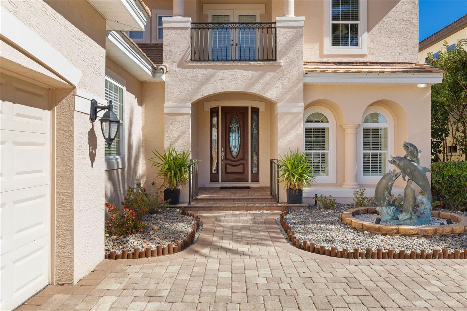 Image 31 of 97 For 11 Riverwalk Drive