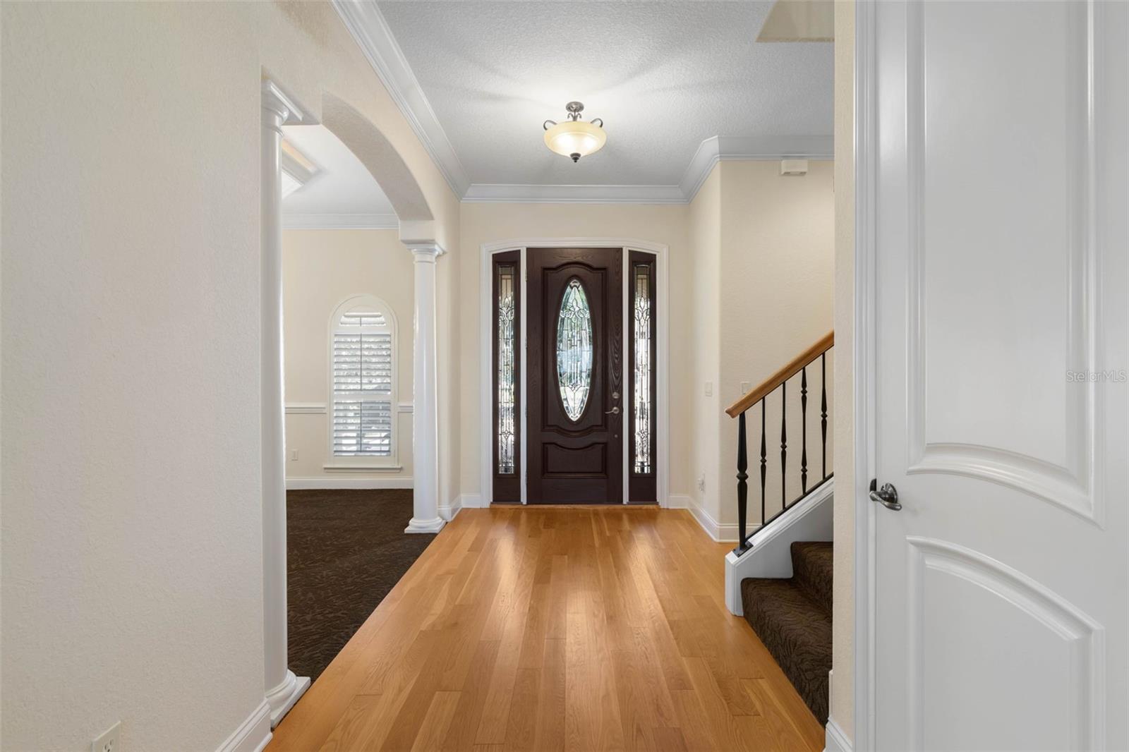 Image 32 of 97 For 11 Riverwalk Drive