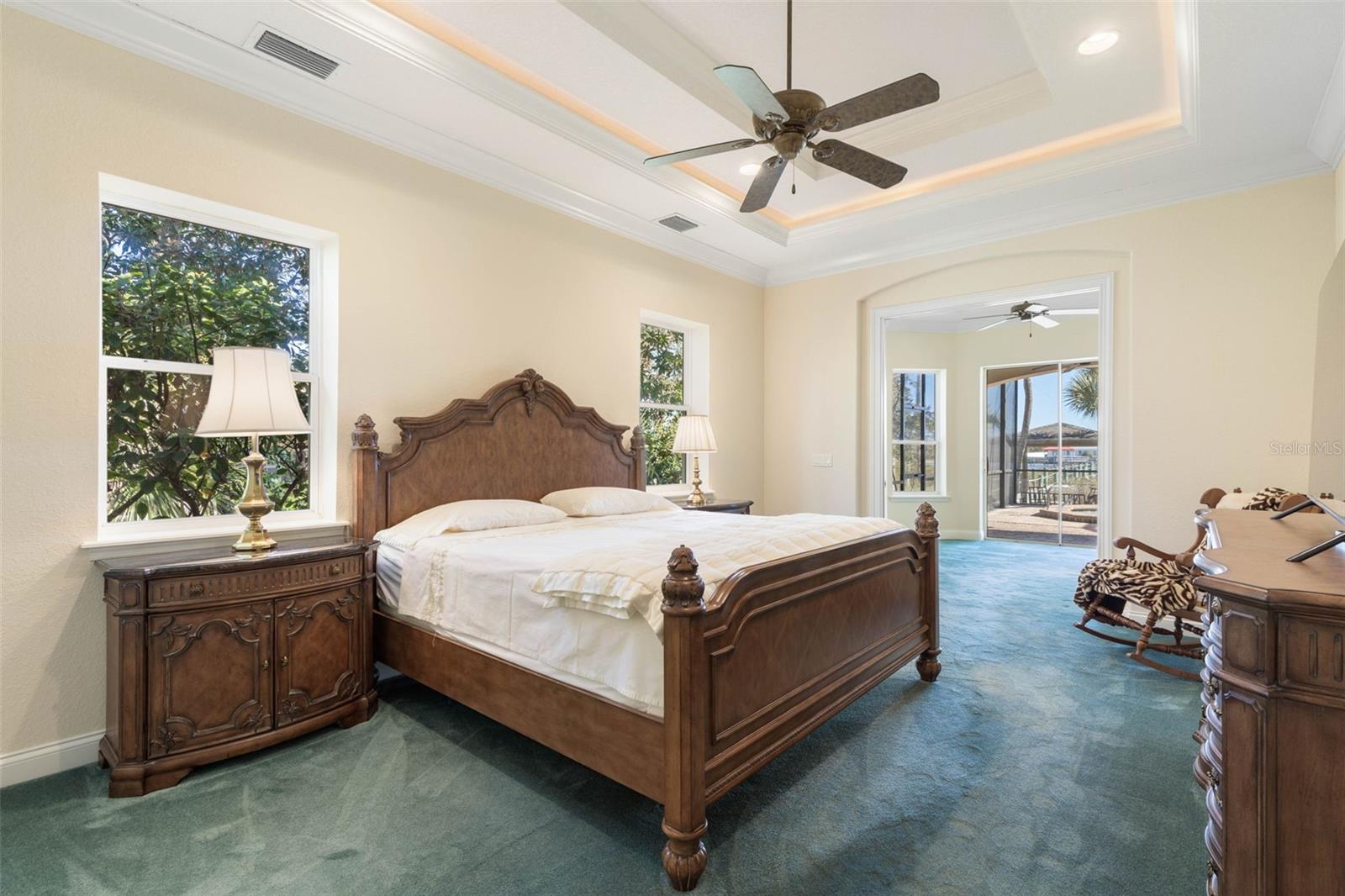 Image 37 of 97 For 11 Riverwalk Drive