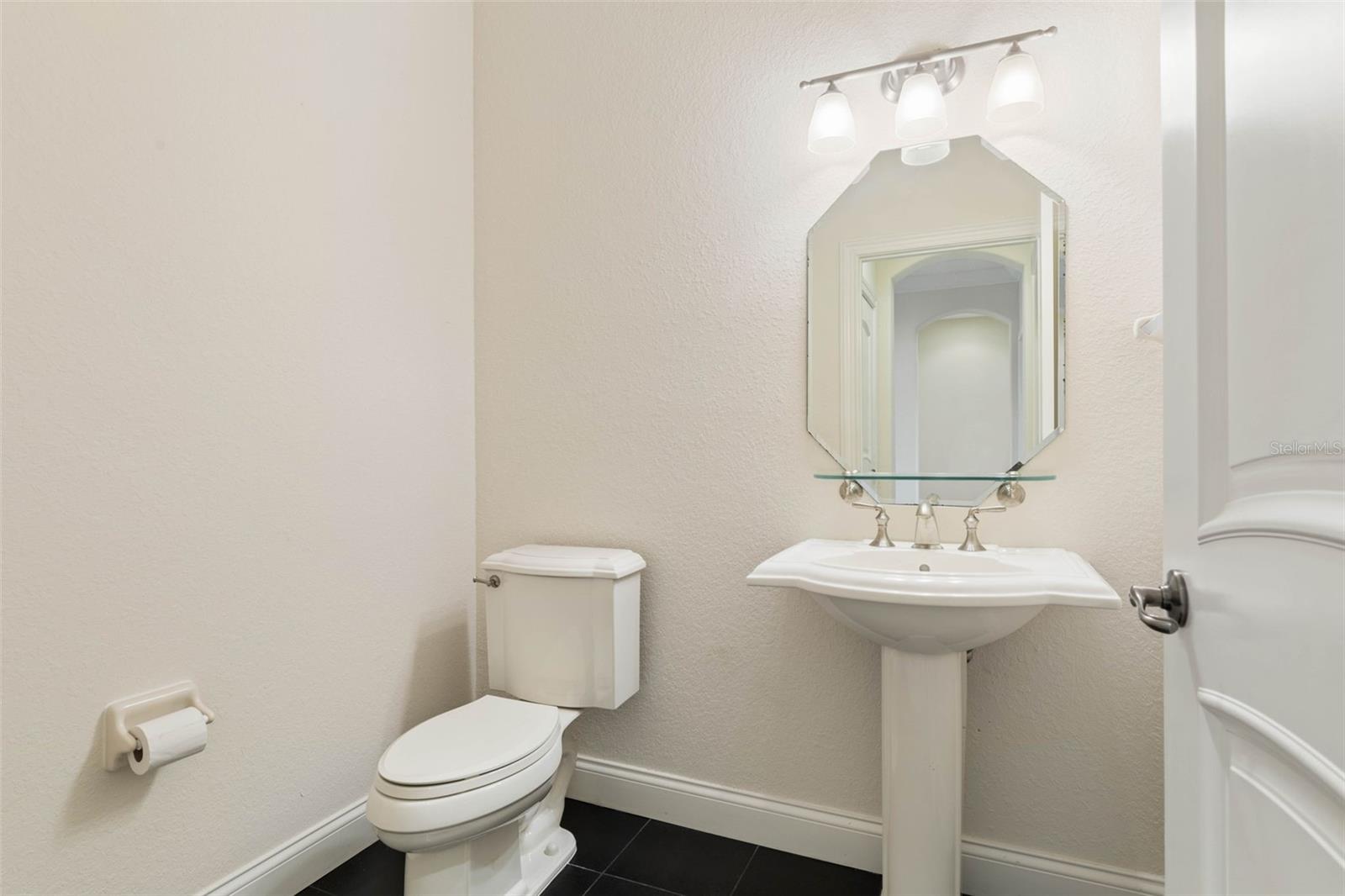 Image 53 of 97 For 11 Riverwalk Drive