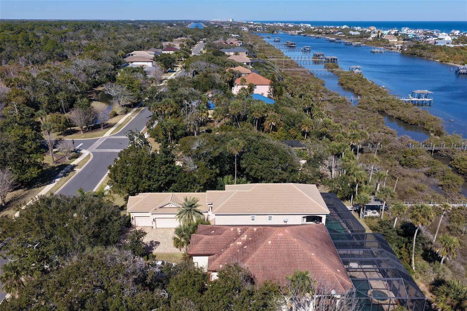 Image 67 of 97 For 11 Riverwalk Drive