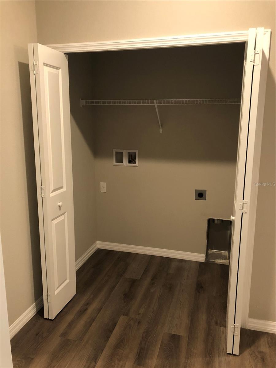 Image 10 of 15 For 35 Wood Arbor Lane B