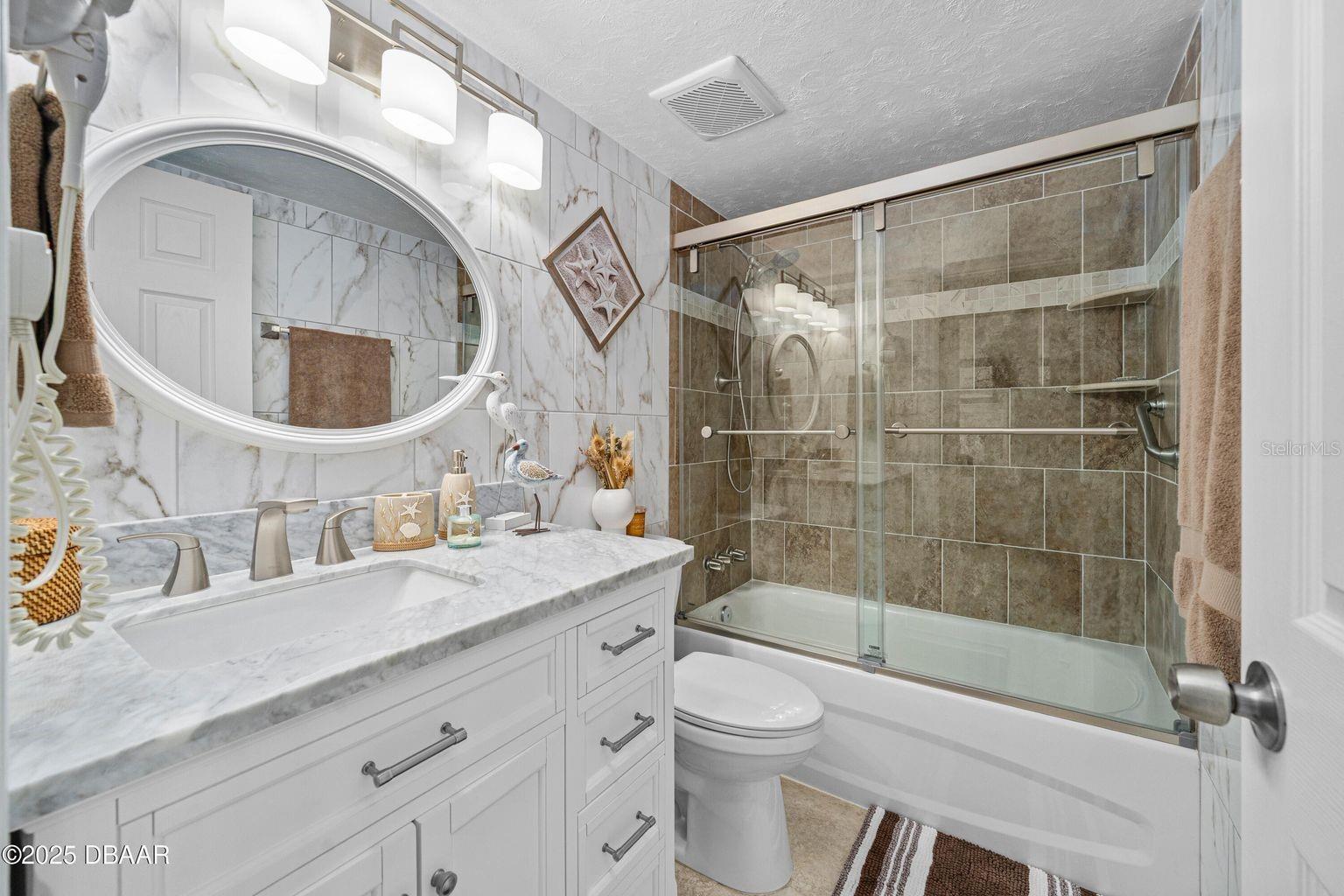 Image 23 of 45 For 2301 Atlantic Avenue 524