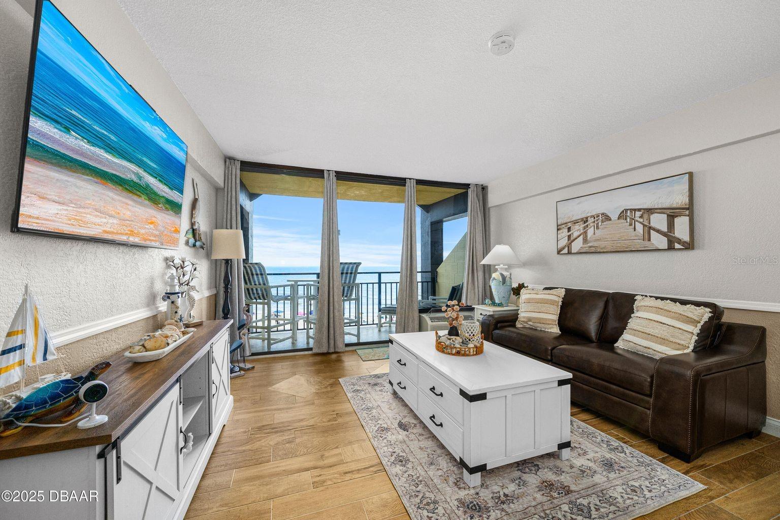 Image 5 of 45 For 2301 Atlantic Avenue 524