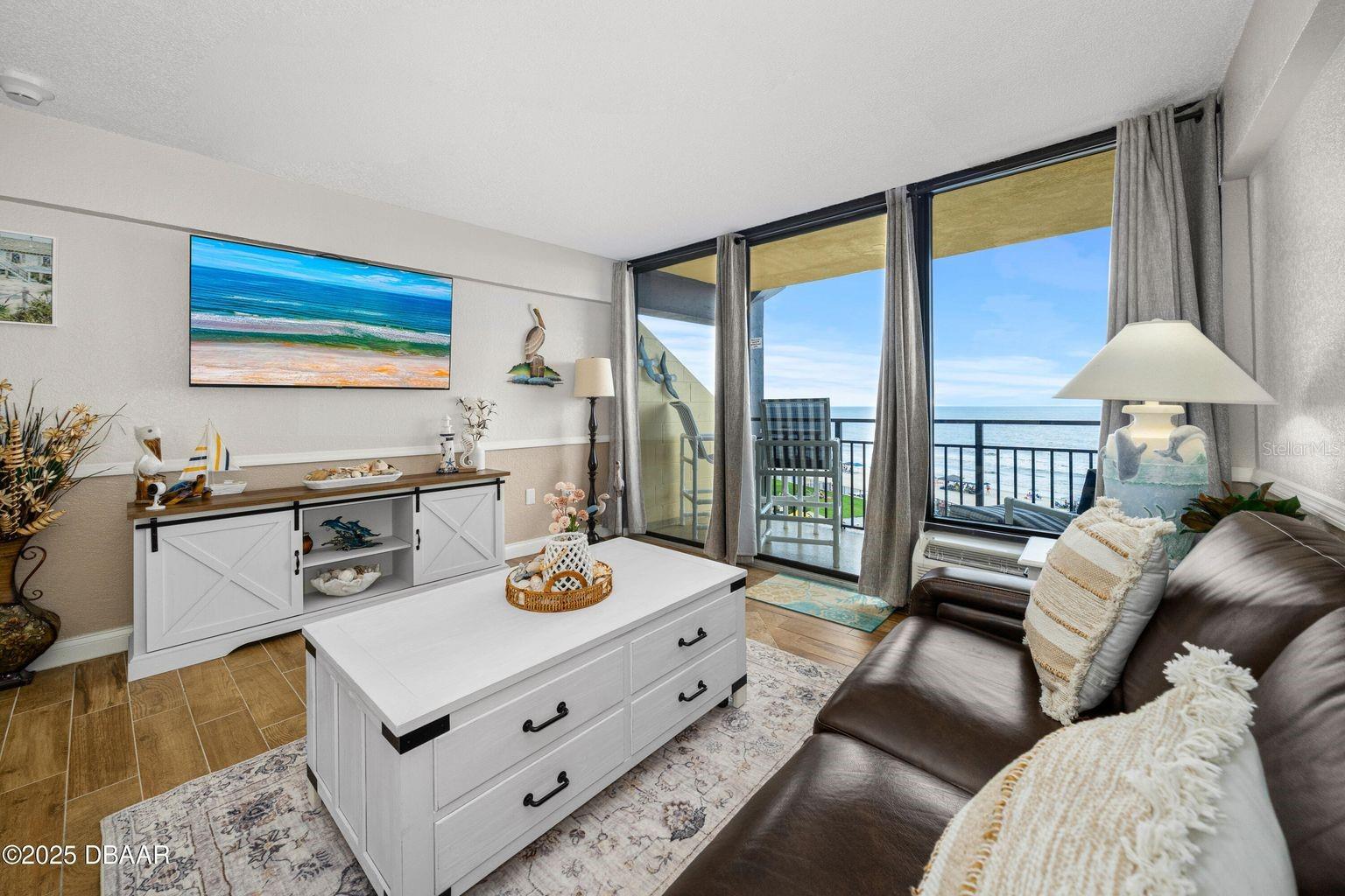 Image 7 of 45 For 2301 Atlantic Avenue 524