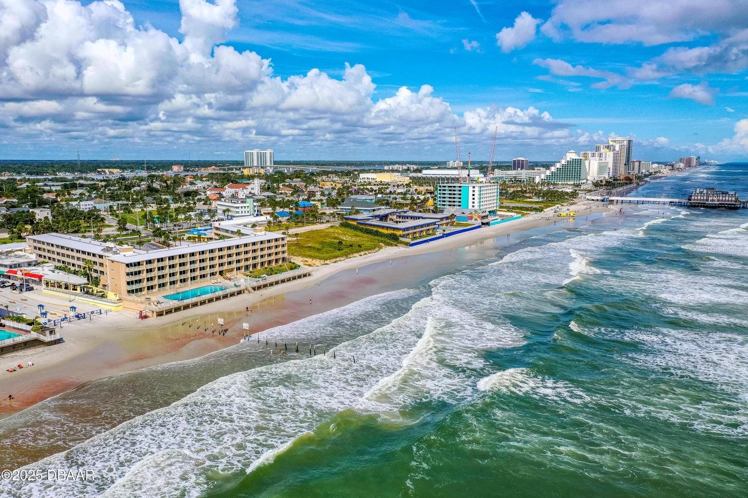 Image 16 of 31 For 219 Atlantic Avenue 333