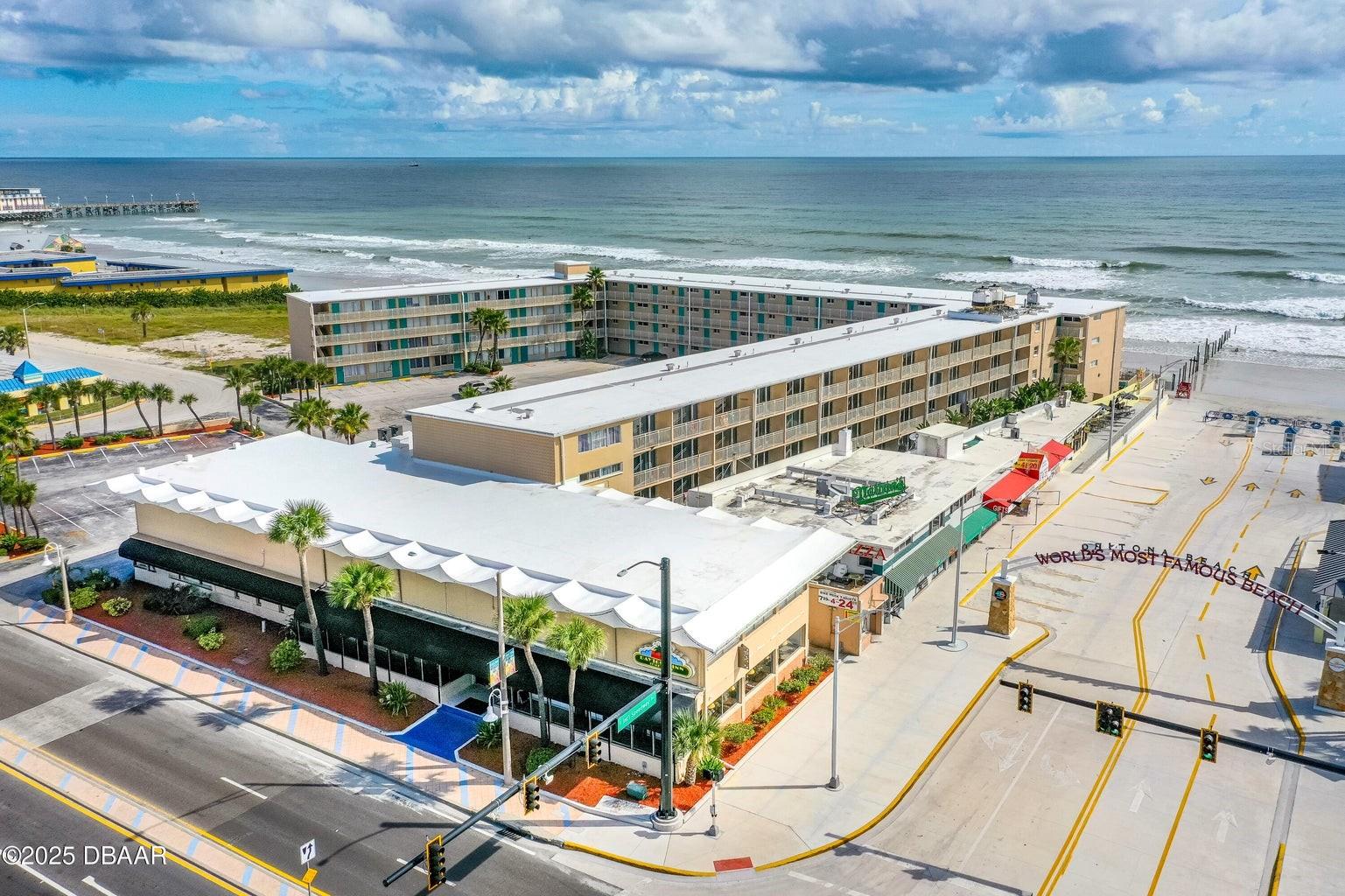 Image 29 of 31 For 219 Atlantic Avenue 333