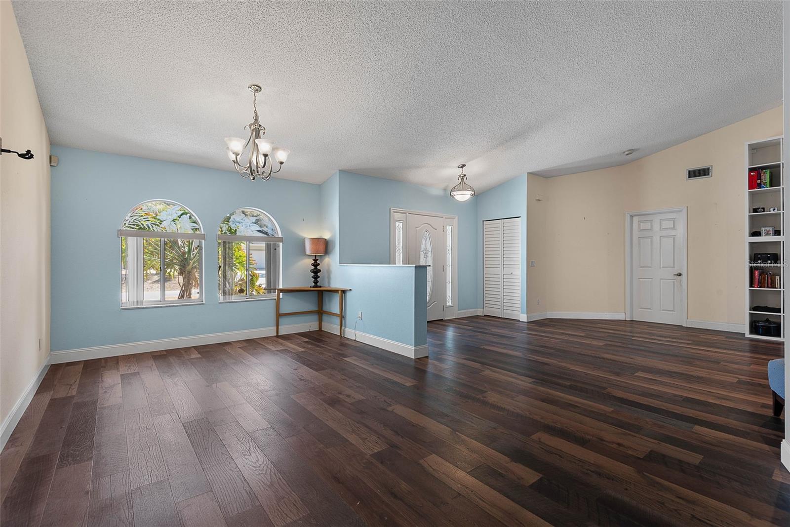 Image 33 of 53 For 21 Fulton Place