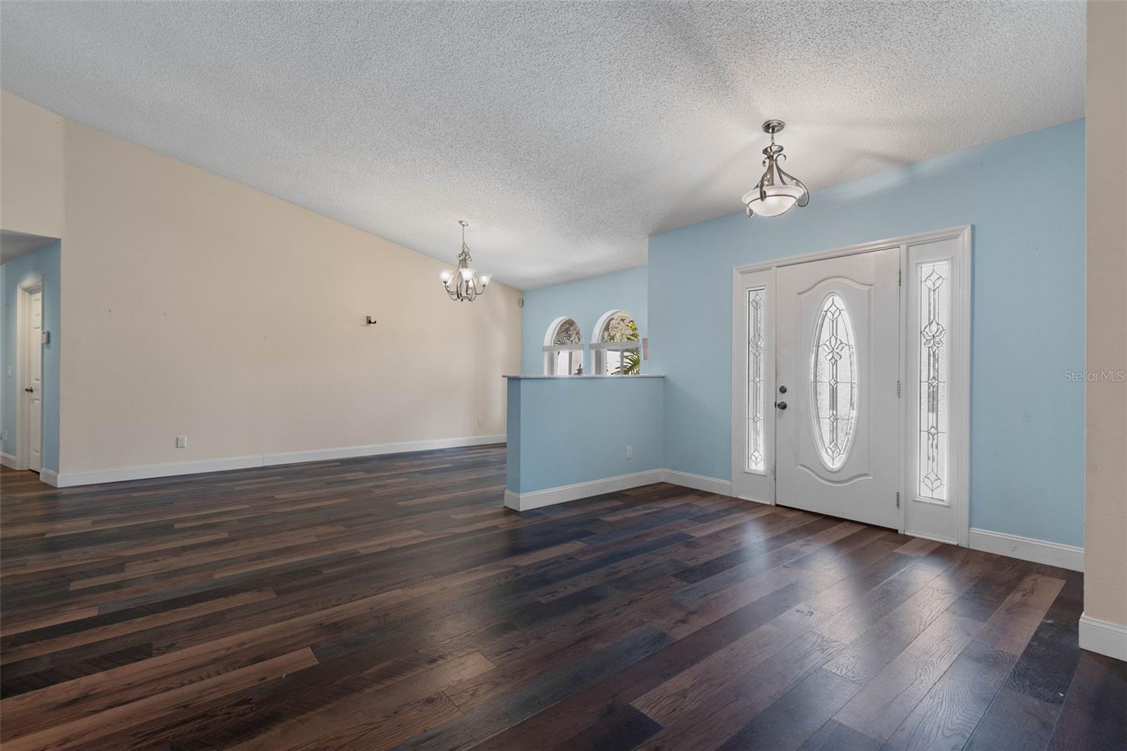 Image 4 of 53 For 21 Fulton Place