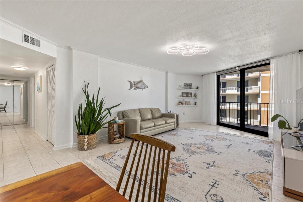 Image 23 of 73 For 1415 Ocean Shore Boulevard 805