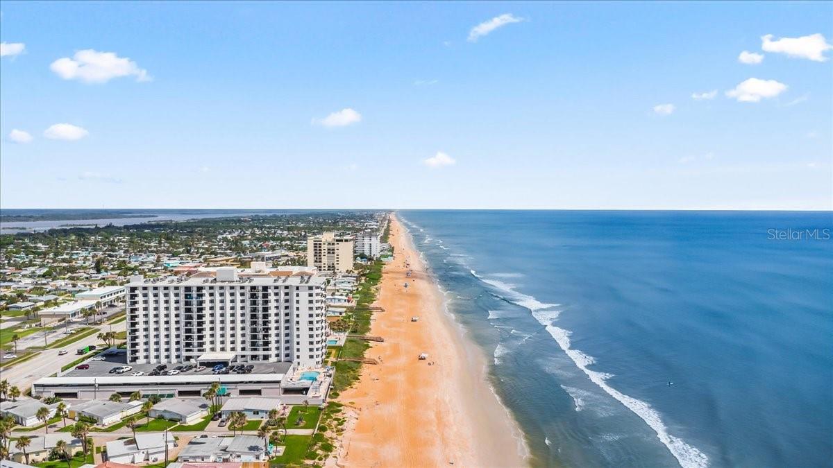 Image 24 of 73 For 1415 Ocean Shore Boulevard 805