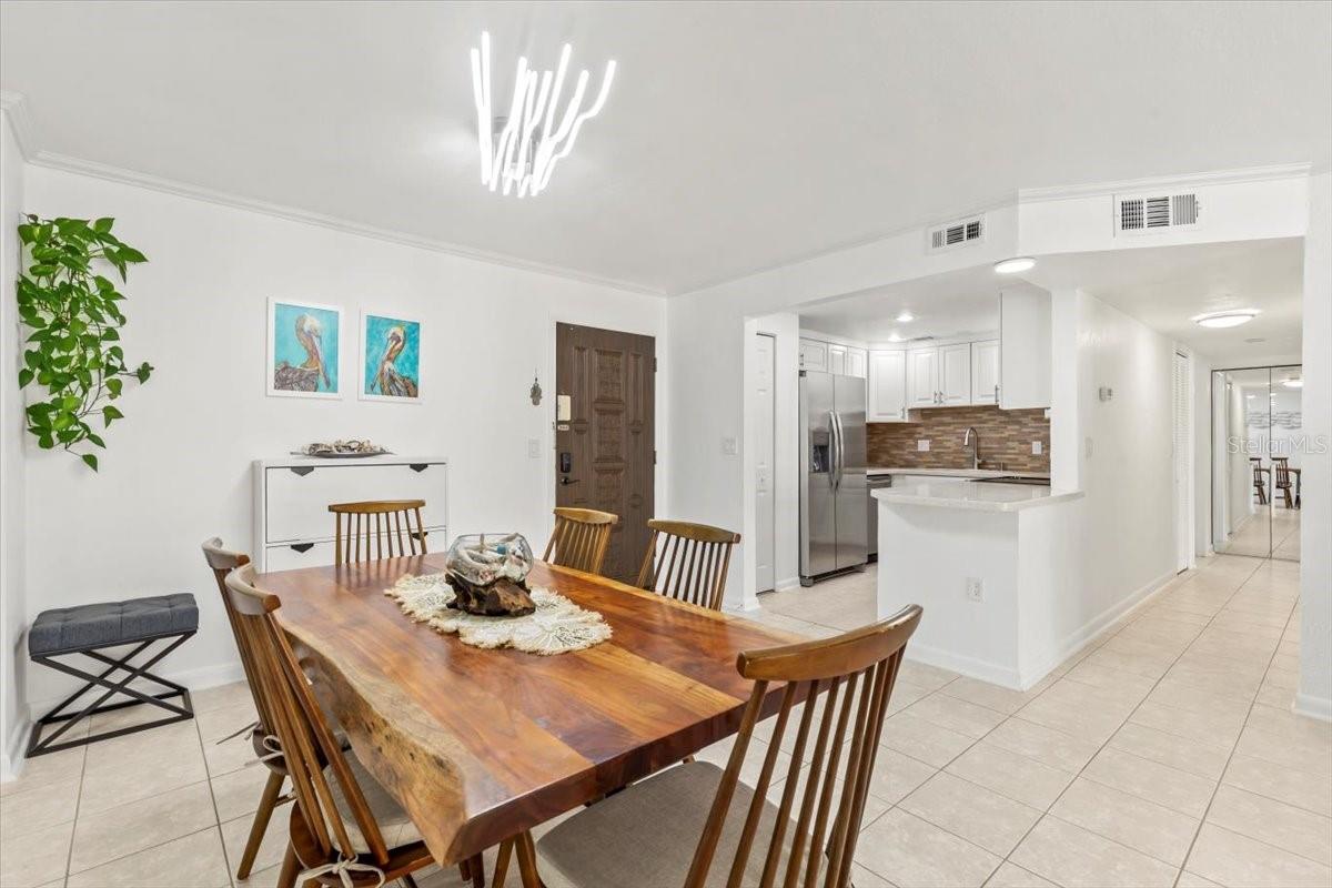 Image 4 of 73 For 1415 Ocean Shore Boulevard 805