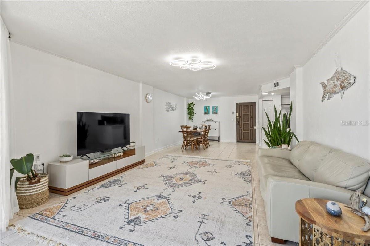 Image 9 of 73 For 1415 Ocean Shore Boulevard 805