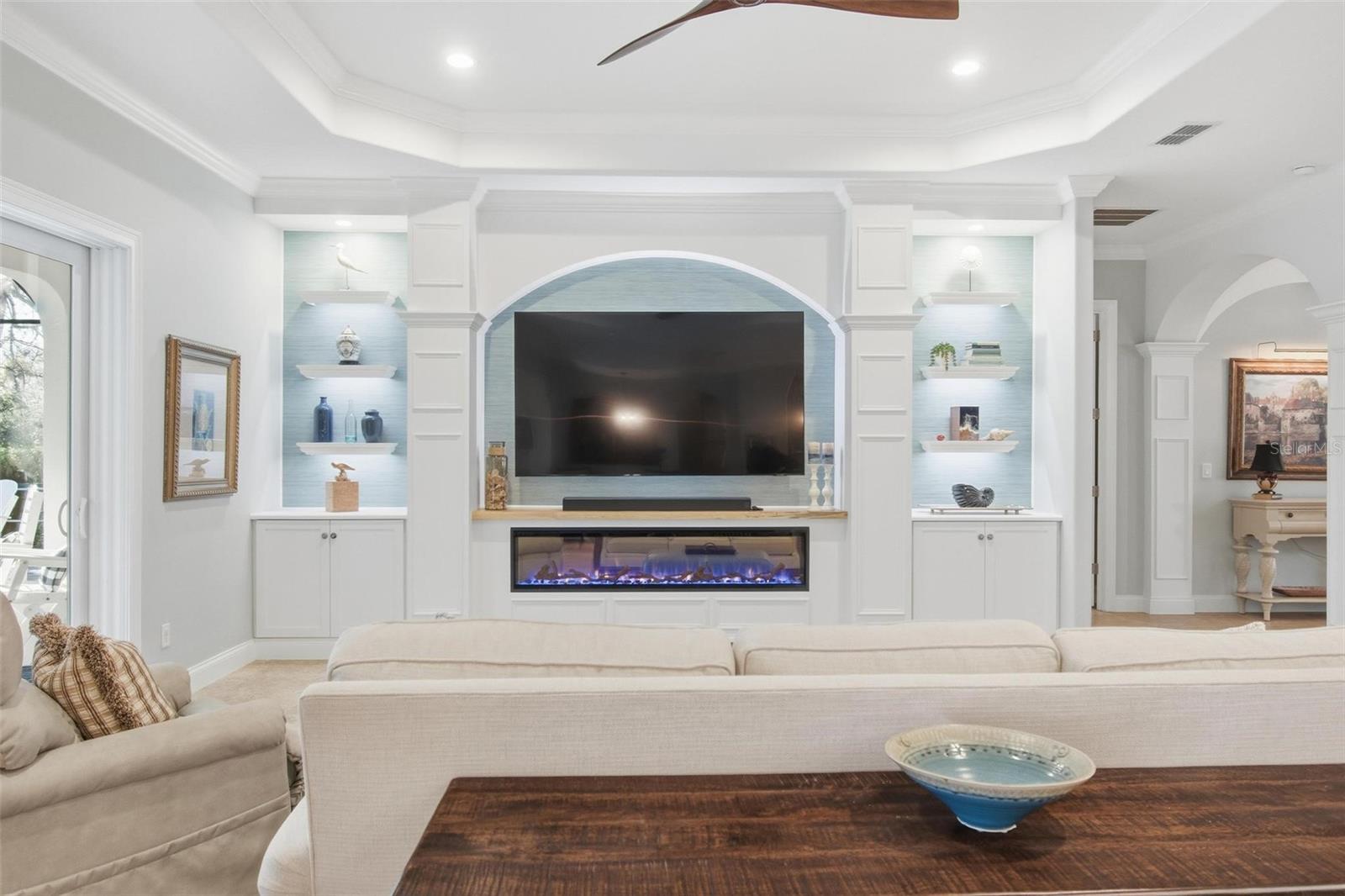 Image 16 of 56 For 9 Sweetwater Court