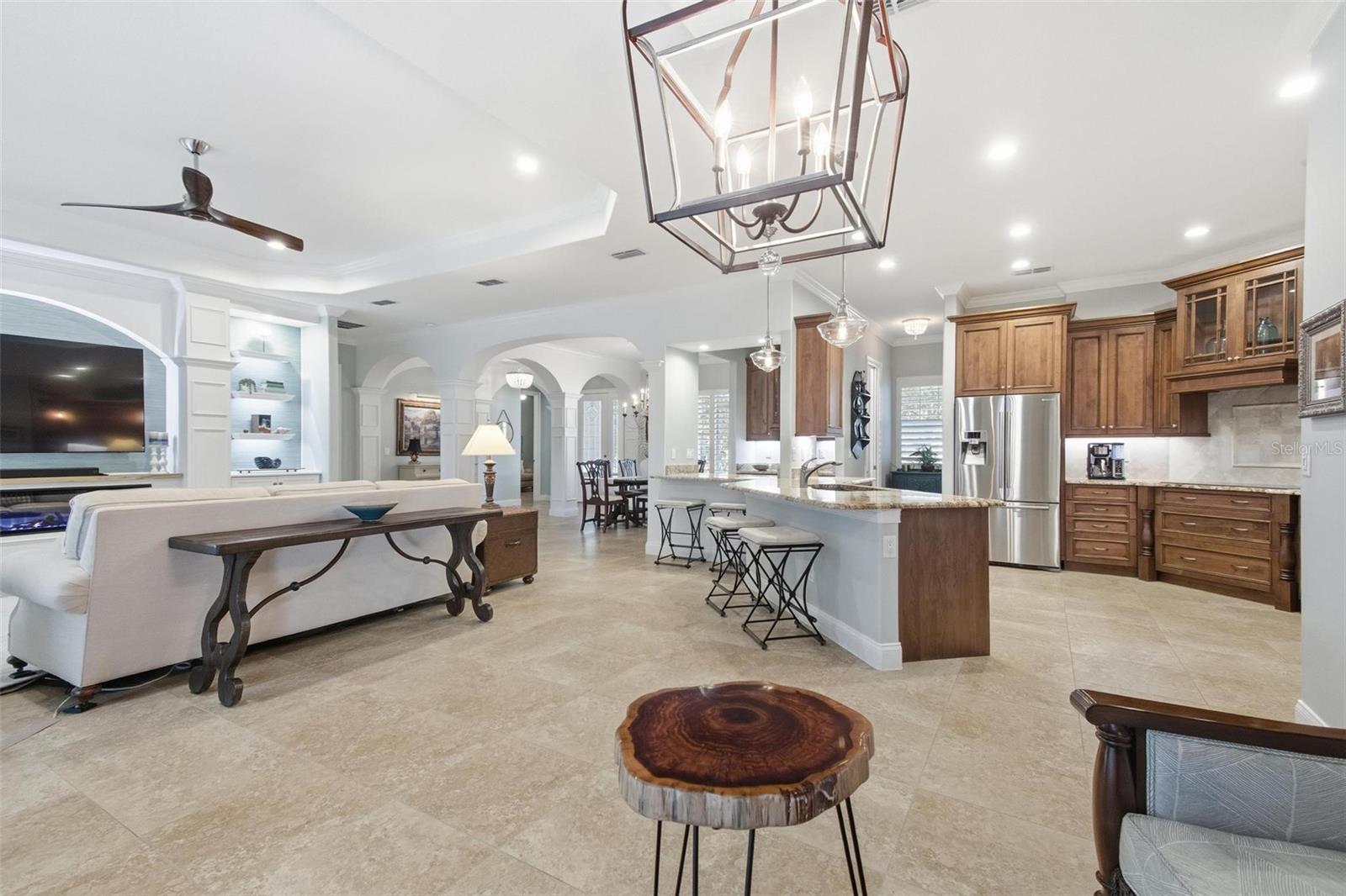 Image 18 of 56 For 9 Sweetwater Court