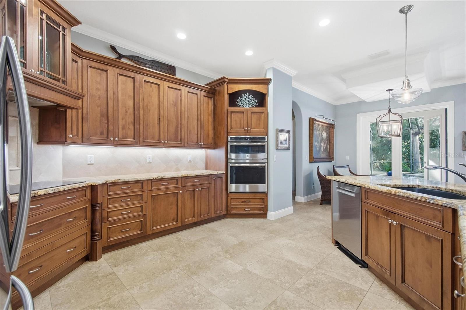 Image 21 of 56 For 9 Sweetwater Court