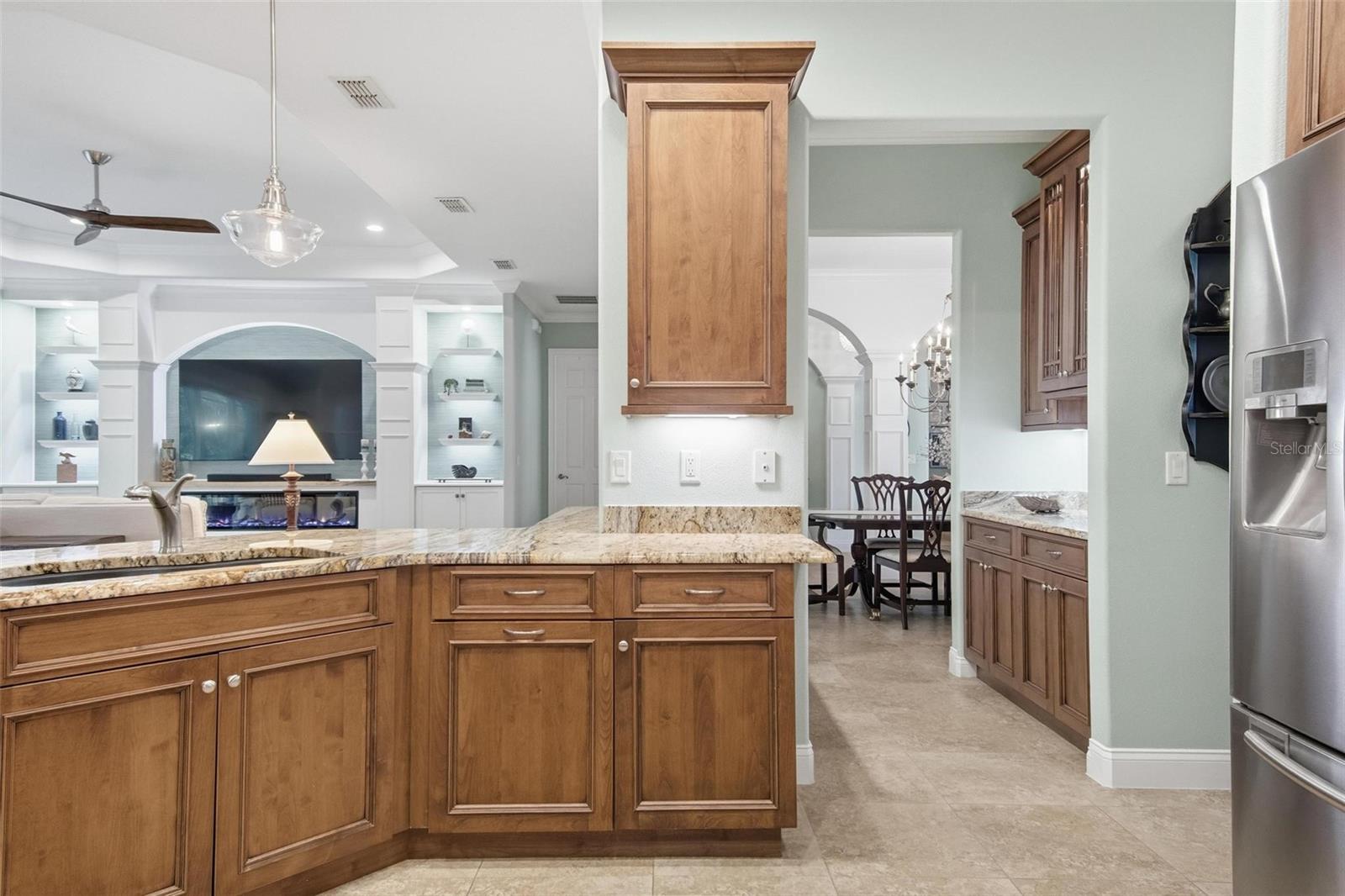 Image 23 of 56 For 9 Sweetwater Court