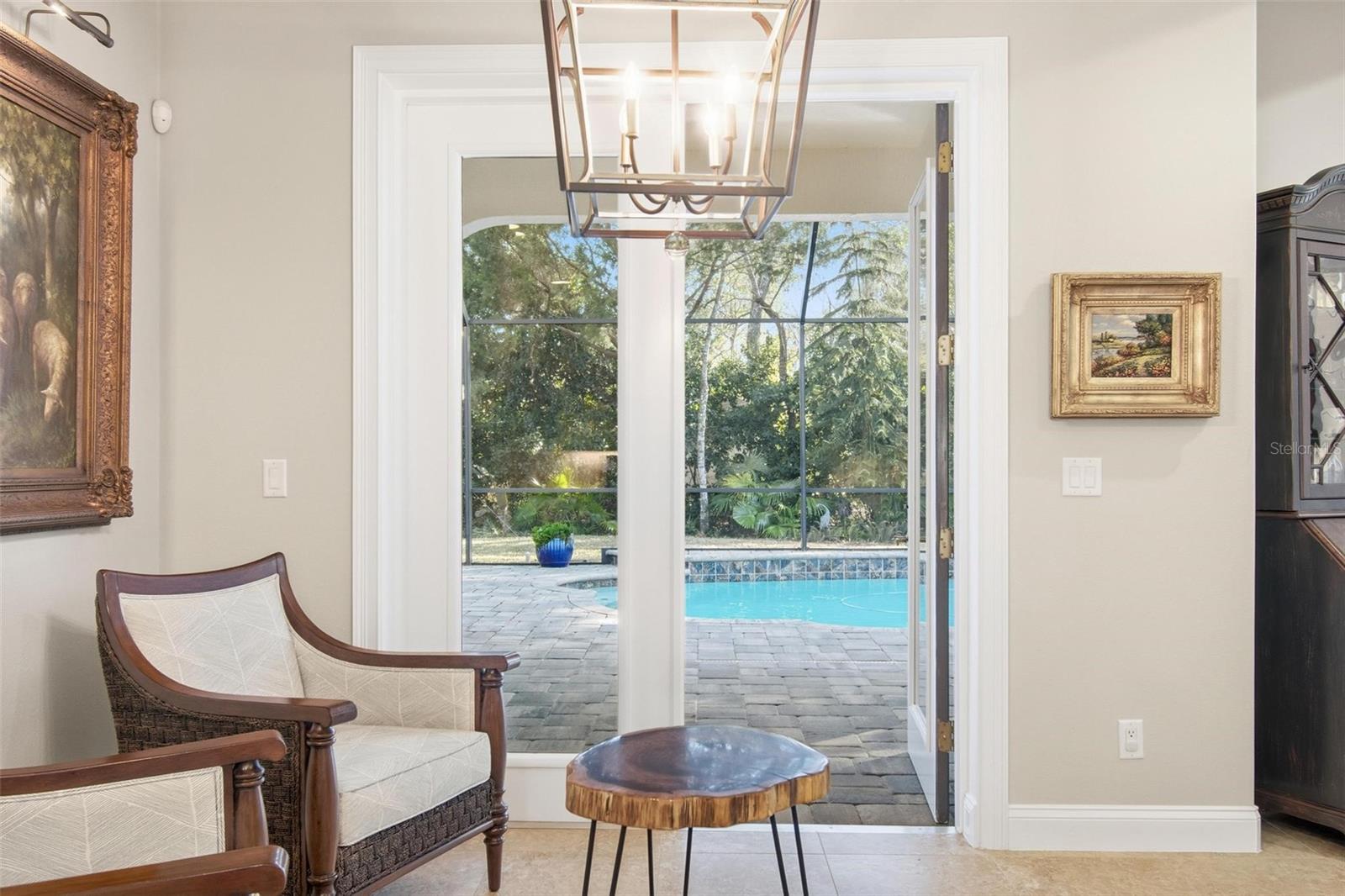 Image 33 of 56 For 9 Sweetwater Court