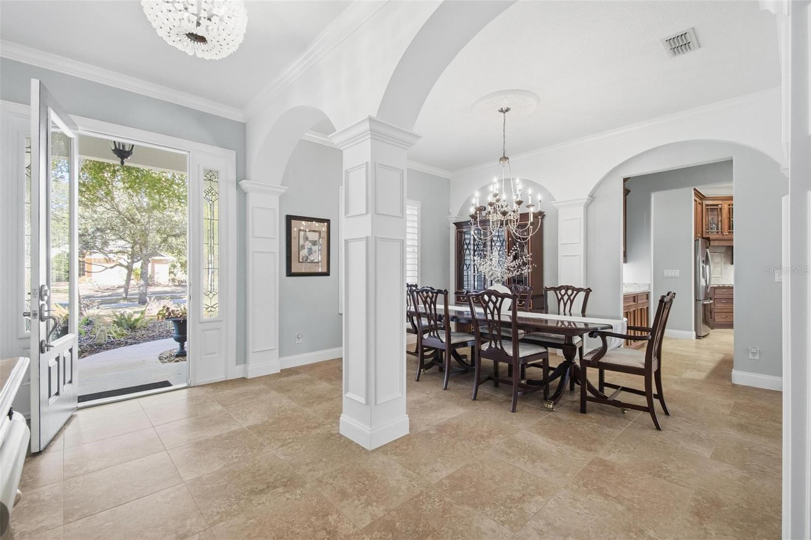 Image 5 of 56 For 9 Sweetwater Court