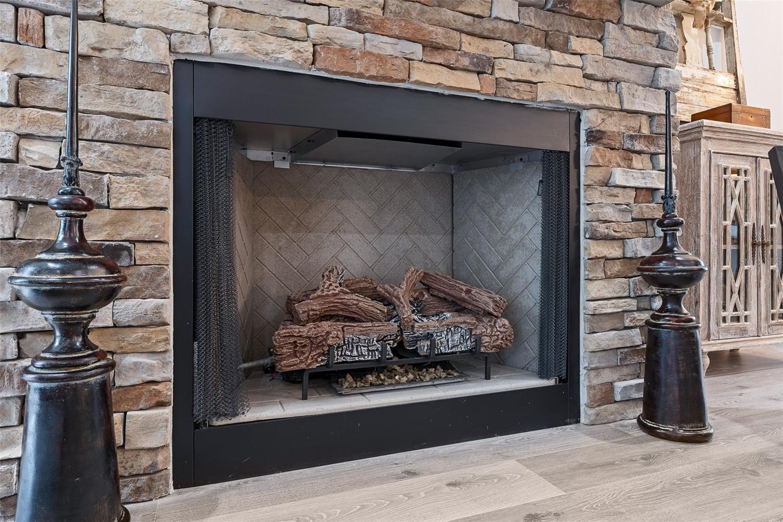 Listing photo id 16 for 622 11th Avenue