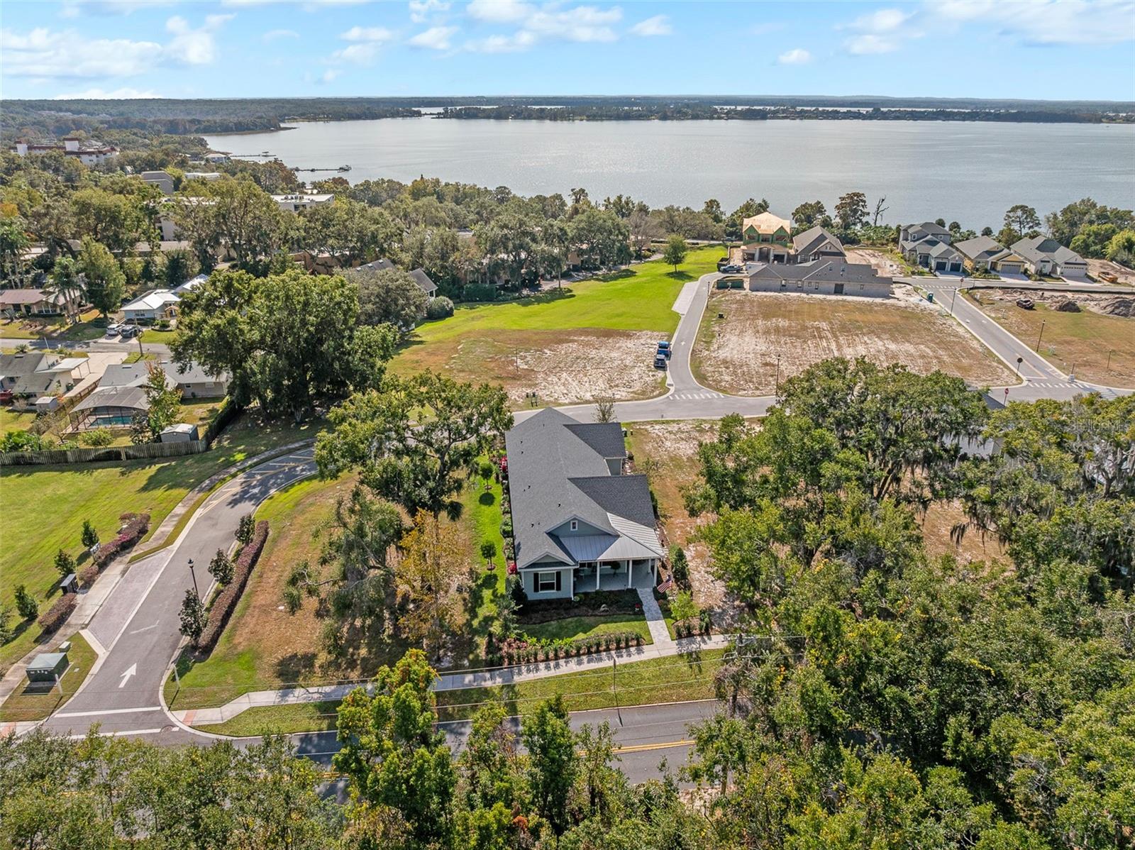 Listing photo id 0 for 622 11th Avenue