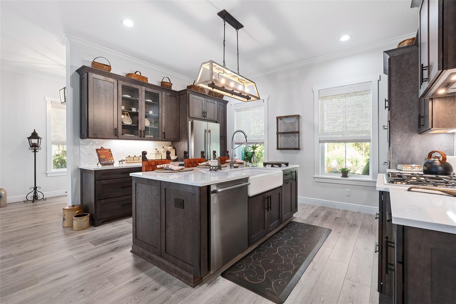 Listing photo id 19 for 622 11th Avenue