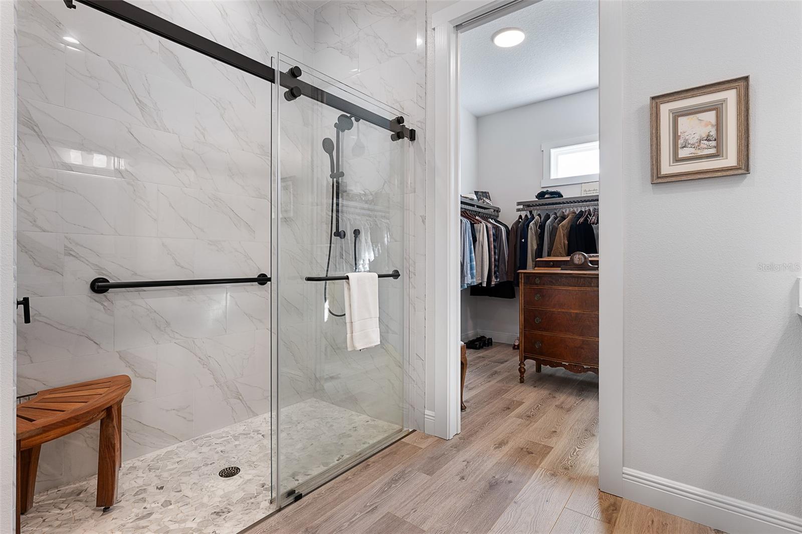 Listing photo id 34 for 622 11th Avenue