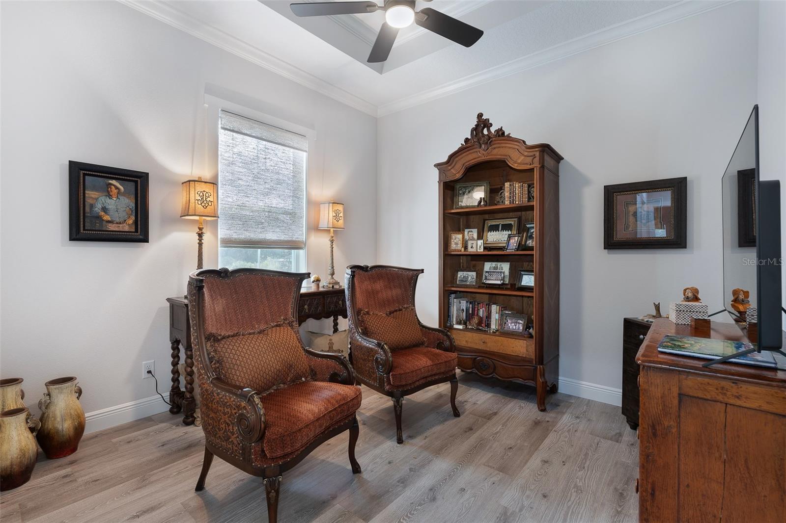 Listing photo id 46 for 622 11th Avenue