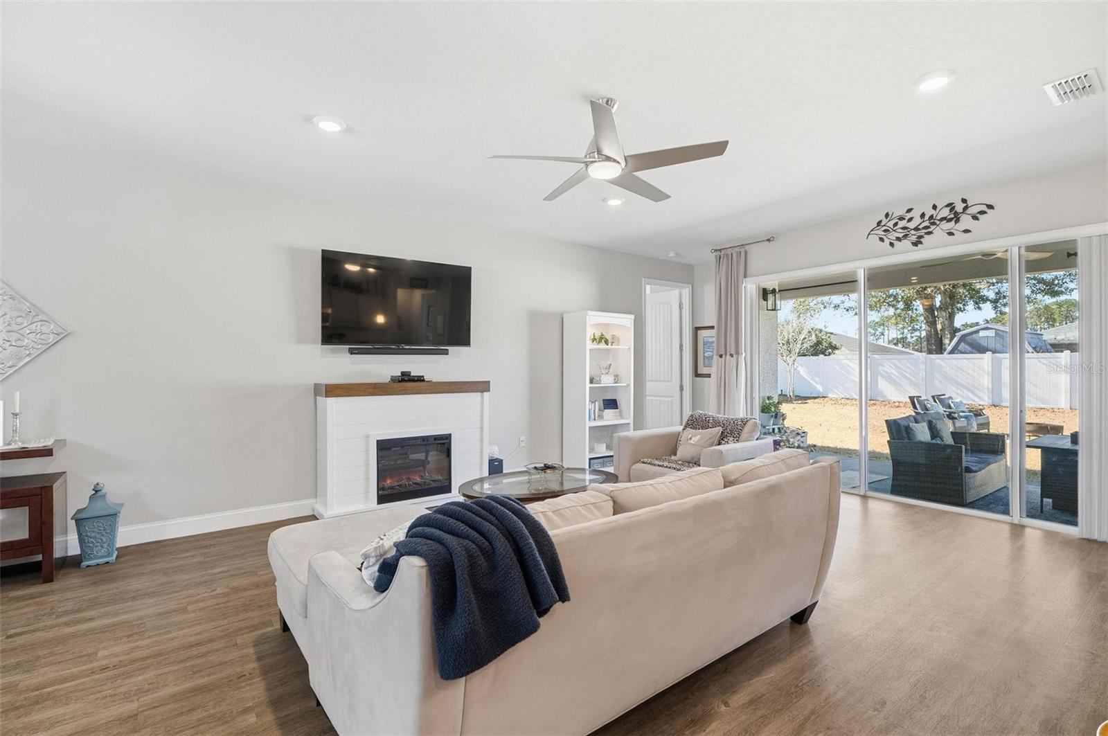 Image 21 of 54 For 60 Frenora Lane