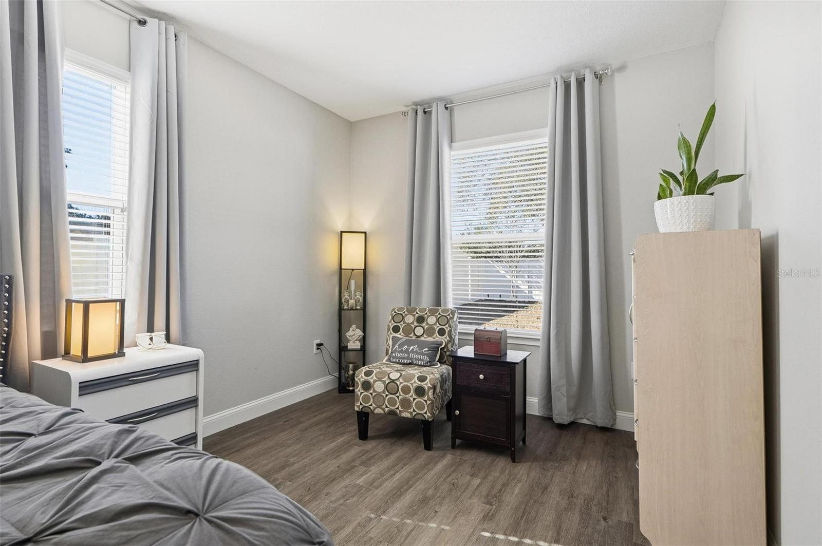 Image 24 of 54 For 60 Frenora Lane