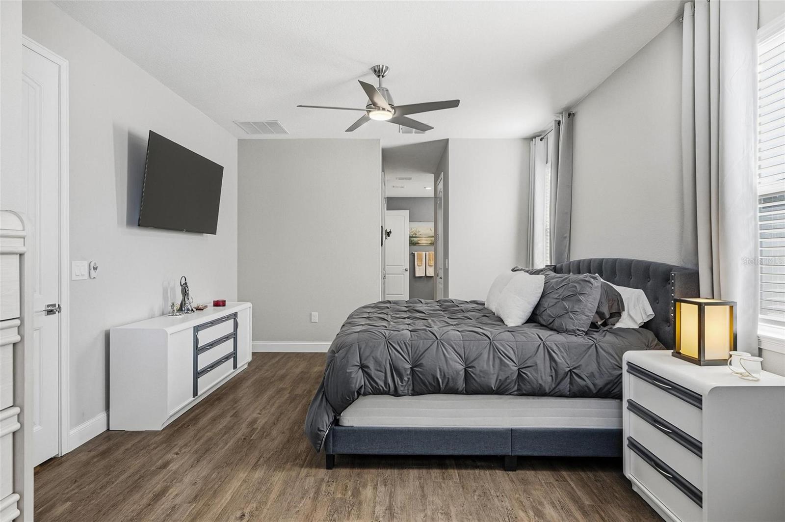 Image 25 of 54 For 60 Frenora Lane